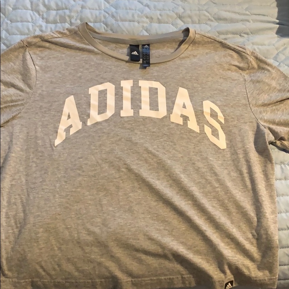 Adidas T-Shirt